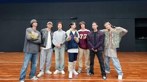 BTS family photo