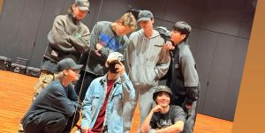 BTS mirror selca